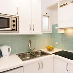 Le Blanc Apartment *