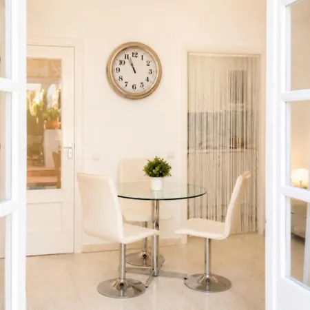Le Blanc Apartment